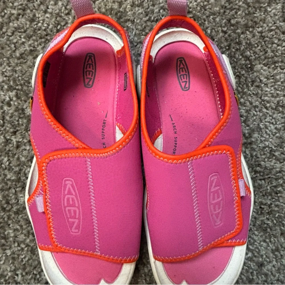 KEEN Child Big Kid‎ Size 3 Knotch River Open Toe Sandal Pink